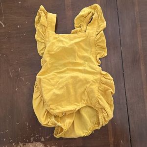 Mustard romper